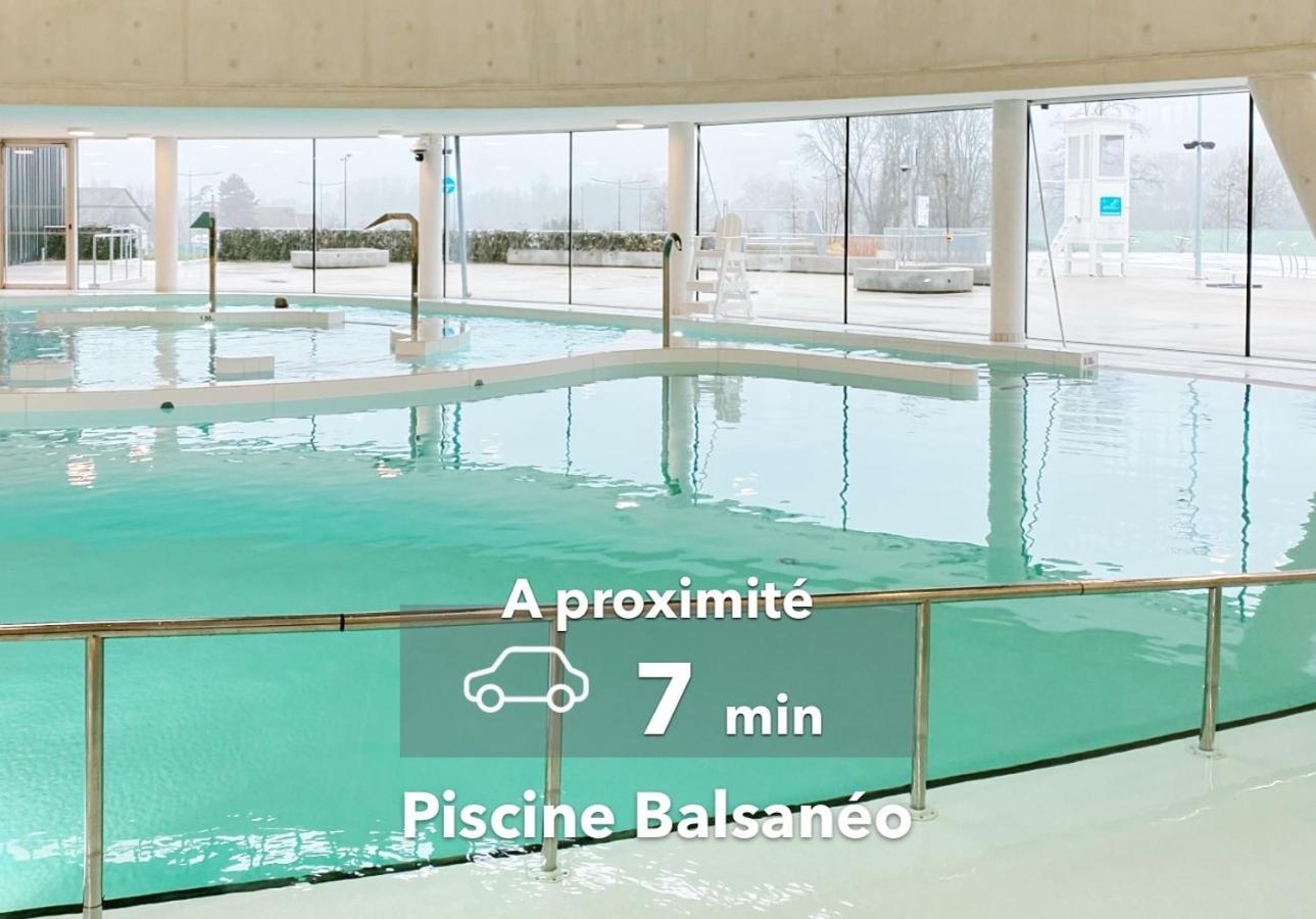 Le Studio Design ⸱ Stationnement Gratuit ⸱ Fibre Deols Exterior photo